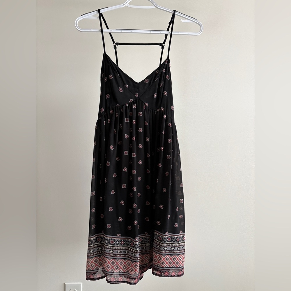 Hollister Black and Pink Patterned Midi Dress